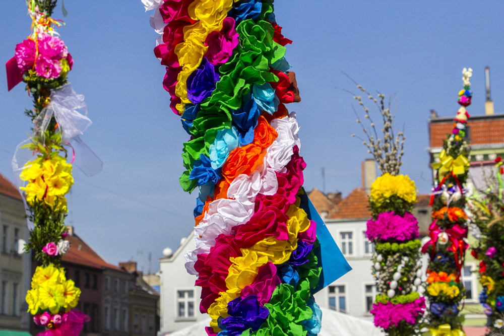 gminny konkurs na „Rawicką Palmę Wielkanocną”. gminny konkurs na „Rawicką Palmę Wielkanocną”.